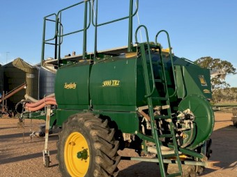 2004 Simplicity 3000 TR2 Air Cart