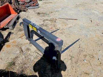 Hay Spike Frame - New