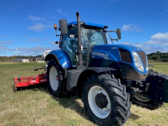 2017 New Holland T7.200 Auto Command Tractor