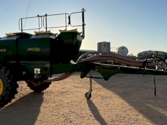 2004 Simplicity 3000 TR2 Air Cart