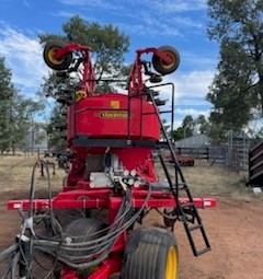 2019  8 m Seedhawk 30 series
