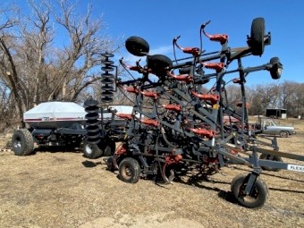 WANTED Flexicoil  ST820 Bar & Aircart 27FT to 35FT