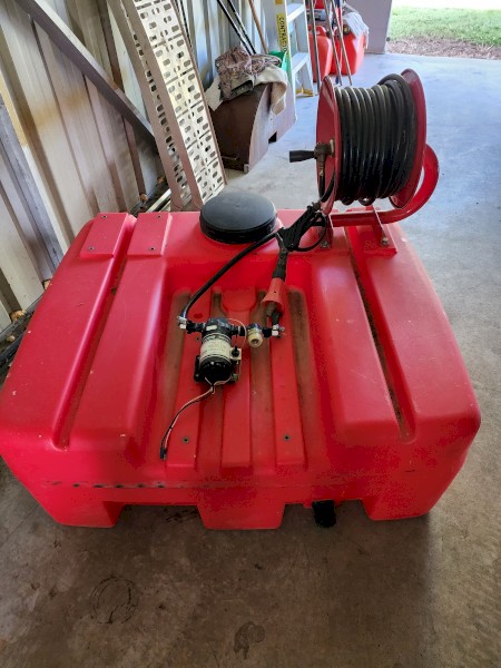 Sylvan 300L weed spray tank