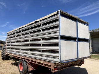 7m x 2.45m stock crate