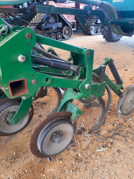 18 X Gessner Landmaster units