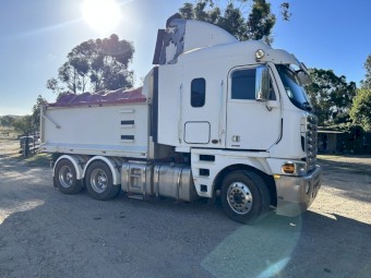 2013 Freightliner Argosy Tipper Truck dd15 Detroit motor 