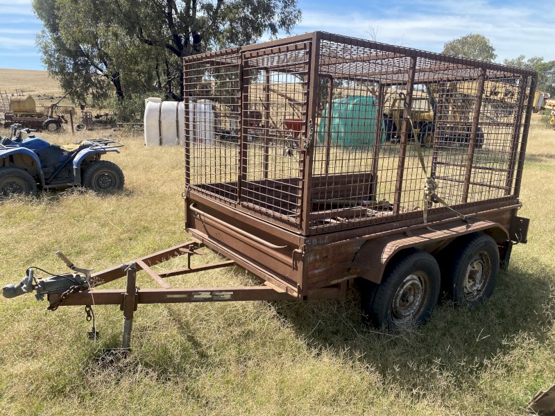 8 x 5 Box Trailer and Crate