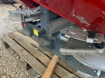 Unia 1200 Fertiliser Spreader