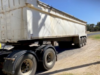 1987 White TOA Tipper Trailer