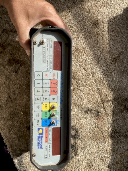 Horwood bagshaw KEE seed rate controller