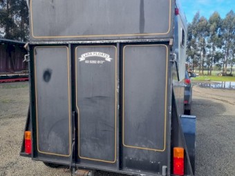 2009 Lara 2HSL Standard Horse Float