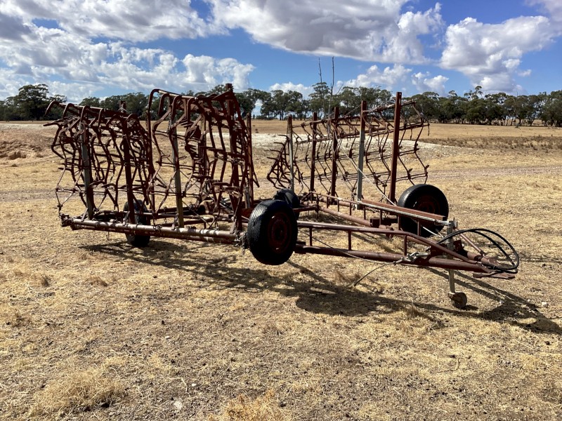 Harrow bar 13 leaf stumpjump harrows hyd lift manual fold