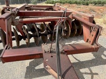 	USED International 780 HD 32 Plate Rigid Offset Disc