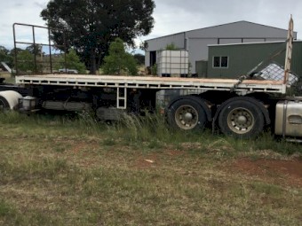 Kenworth K104 Aerodyne Prime Mover