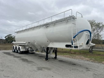 1999 BPT Bulk trailer
