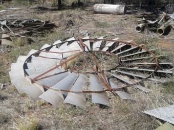 Windmill Heads Tails Wheels Pumps