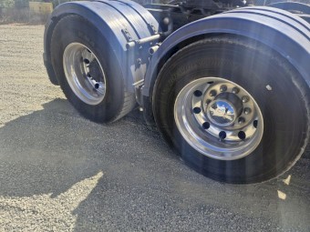 2013 Freightliner Coronado 6x4