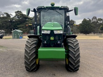 2023 John Deere 7230R Tractor