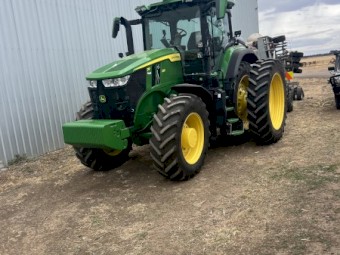 2023 John Deere 7230R Tractor