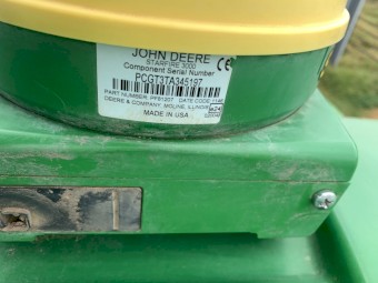 John Deere SF 3000 RTK Receiver.