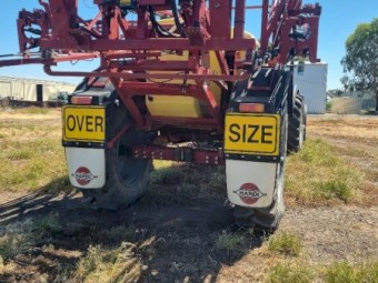 Hardi 6500L x 32m Boomspray