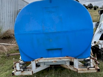 7000 litre water cartage tank