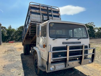1987 International Tipper Acco 1800 