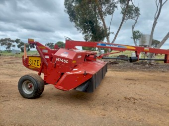 2015 New Holland 7450 Disc Bine Mower Conditioner
