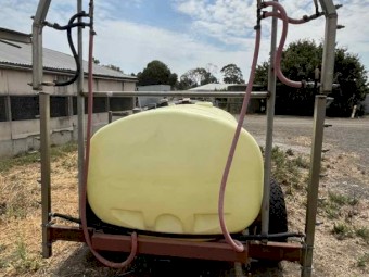 Pressure washer with trailer + all accessories