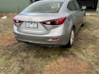Mazda 3  2013 model only50000 km automatic only town km