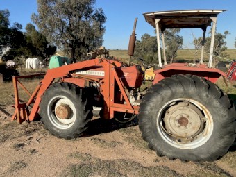 Massey Ferguson 184-4 Tractor Fwa  Loader