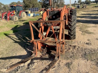 Massey Ferguson 184-4 Tractor Fwa  Loader
