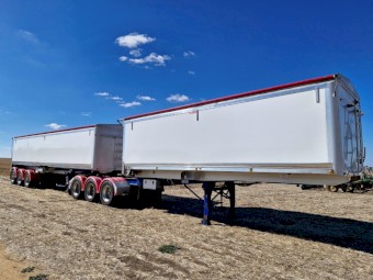 2012 Lusty EMS Roll back B-Double Grain Trailer Set