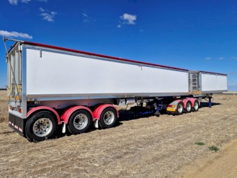 2012 Lusty EMS Roll back B-Double Grain Trailer Set