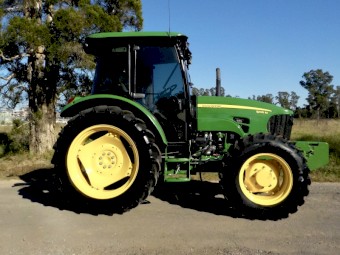 2019 JOHN DEERE 5105M MFWD 105hp TRACTOR