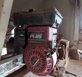 Heaslip Seed and Super bin