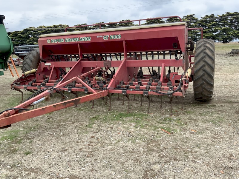 Napier Grasslands CT 6000 combine seeder