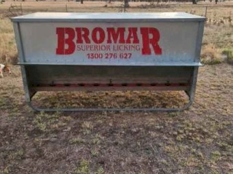 FEEDER LICK SHEEP BROMAR