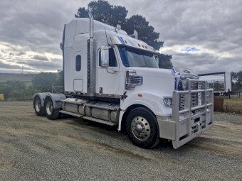 2016 Freightliner Coronado 6x4