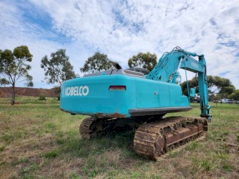 2002 Kobelco SK330LC Excavator