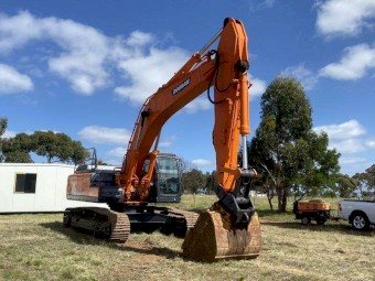 2006 Doosan DX340LC Excavator