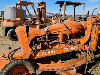 Tutt-Bryant Tractor Grader