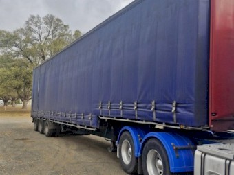 2004 Maxitrans ST3 B Trailer