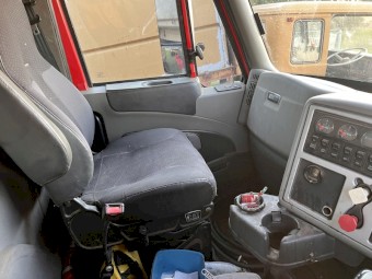 2013 Caterpillar CT 610 Truck