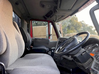 2013 Caterpillar CT 610 Truck