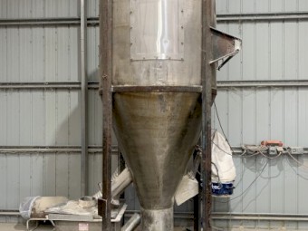 Vertical Mixer