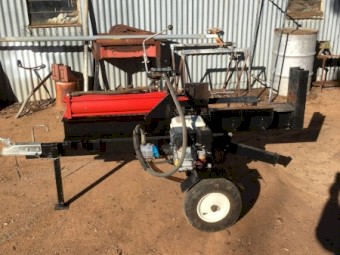 Petrol Driven Hydraulic Block Wood Splitter As New