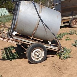 800L Fuel Tank Trailer
