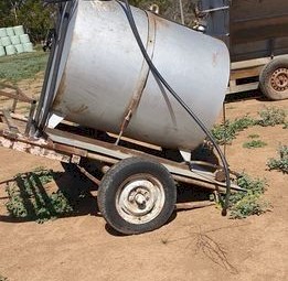 800L Fuel Tank Trailer