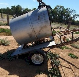800L Fuel Tank Trailer